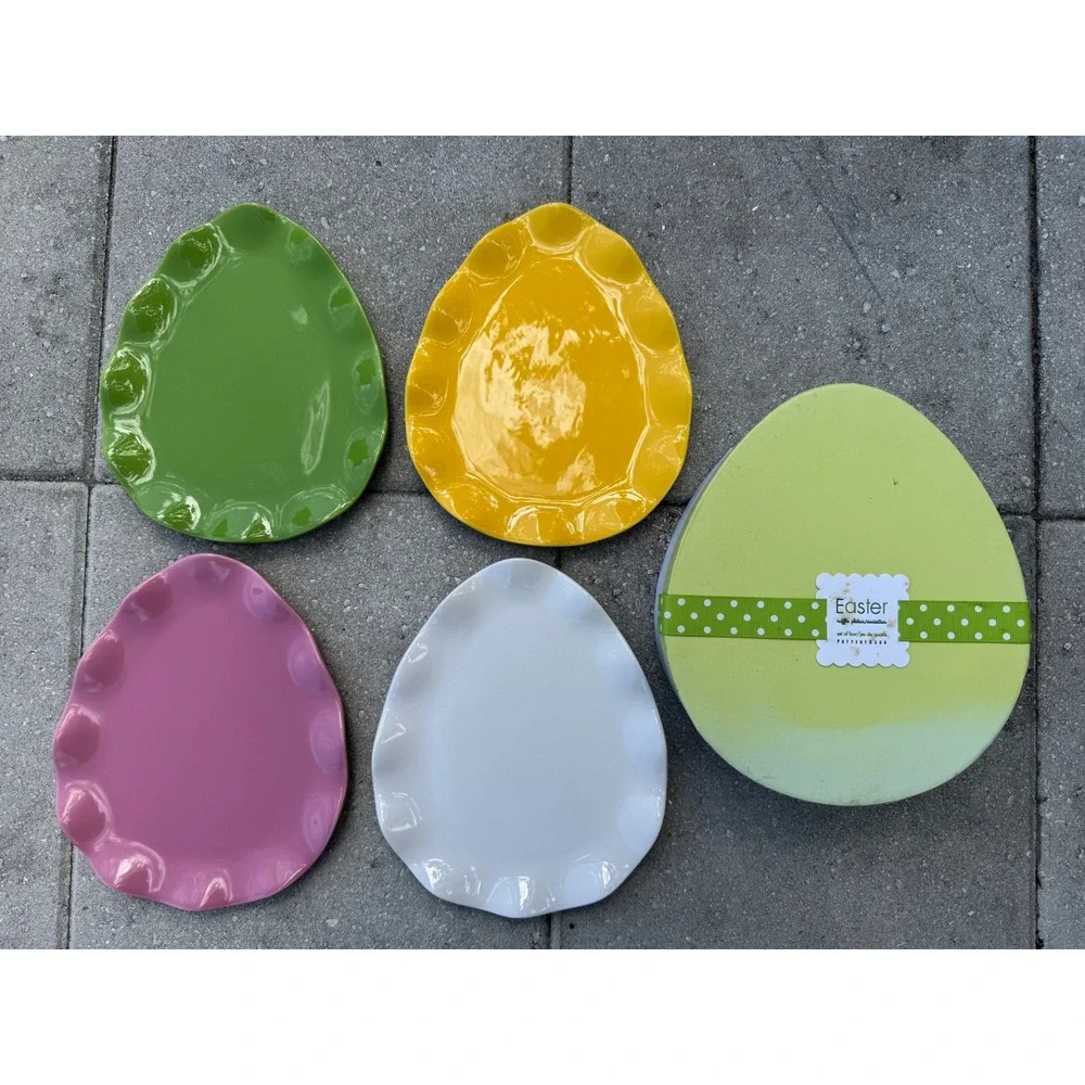 Pottery Barn Easter Egg Ruffle Plates 5326996 Set of 4 Multi-Color Stoneware NEW
